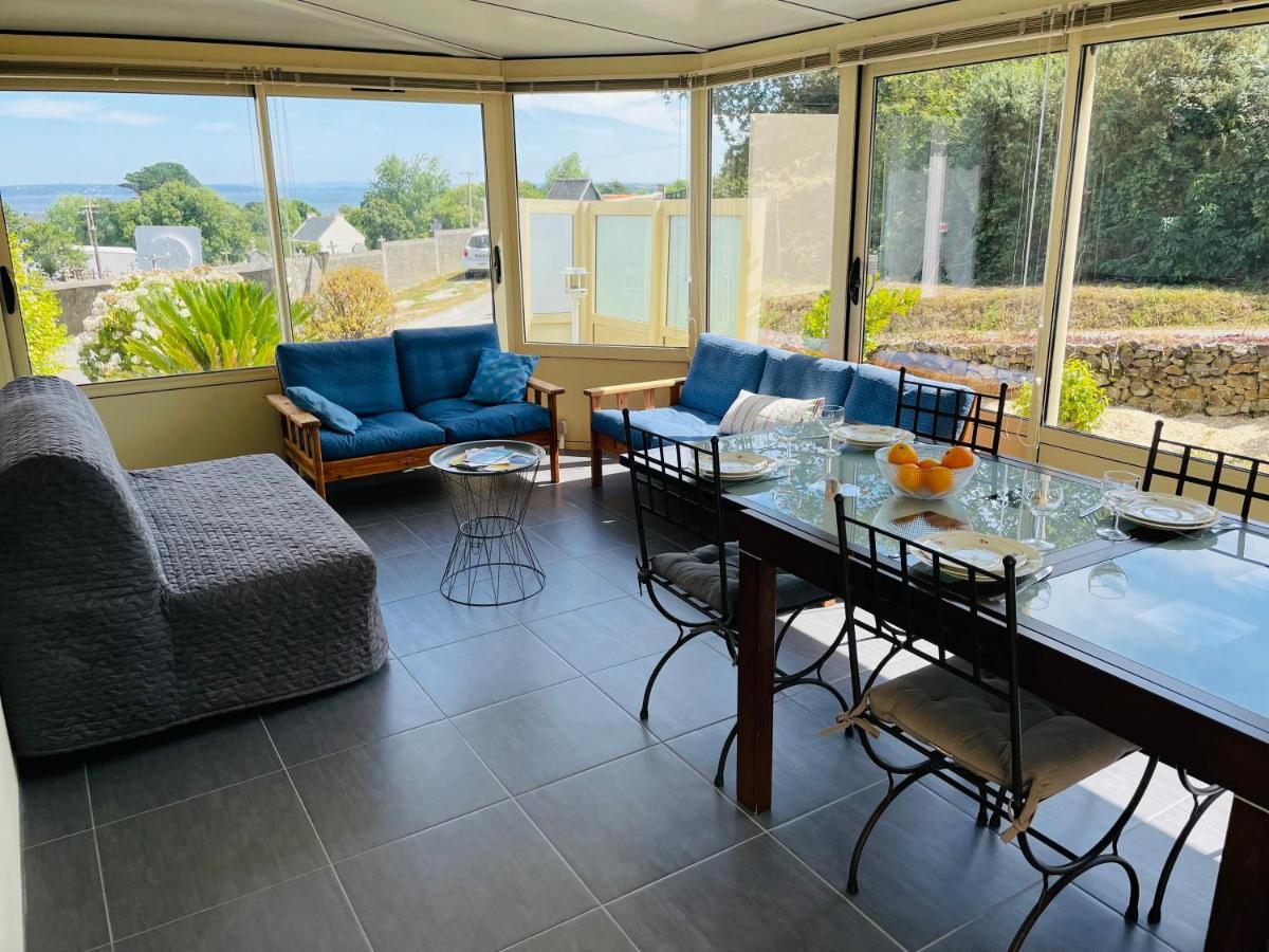 Maison Spacieuse A Deux Pas De La Plage Roscanvel Exteriér fotografie