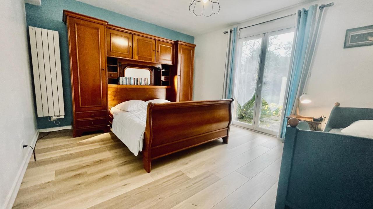 Maison Spacieuse A Deux Pas De La Plage Roscanvel Exteriér fotografie